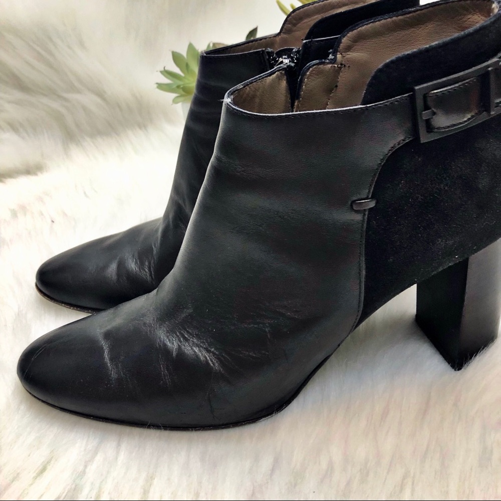 Aquatalia Valeriee Suede Lace-Up Wedge Booties Boots Fashion Boots Size 5.5